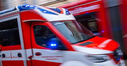 F&uuml;nf Bewohner wurden in Krankenh&auml;user gebracht. (Symbolbild)