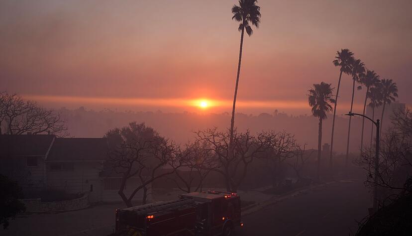 Ein Wagen der Feuerwehr im LA-Stadtteil Pacific Palisades am 9. Januar 2025. Ein Wagen der Feuerwehr im LA-Stadtteil Pacific Palisades am 9. Januar 2025.
