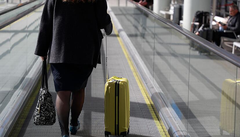 Beruflich viel unterwegs? Dann k&ouml;nnen Verpflegungspauschalen Ihren Aufwand ausgleichen. F&uuml;r Auslandsreisen gelten ab sofort neue S&auml;tze.