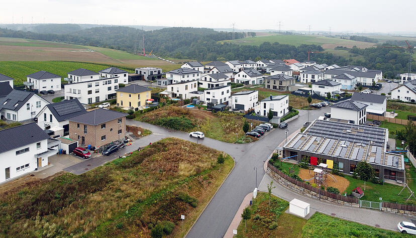 Das Neubaugebiet Hardthausen-Gochsen "Ob dem Kirchhof II" wird beim Finanzministerium noch als Ackerland geführt. Das Neubaugebiet Hardthausen-Gochsen "Ob dem Kirchhof II" wird beim Finanzministerium noch als Ackerland geführt.