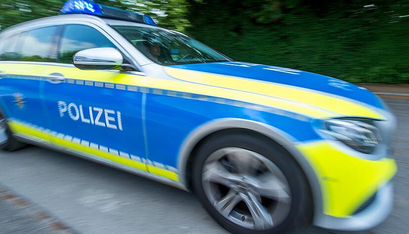 Polizei im Einsatz. Symbolbild: