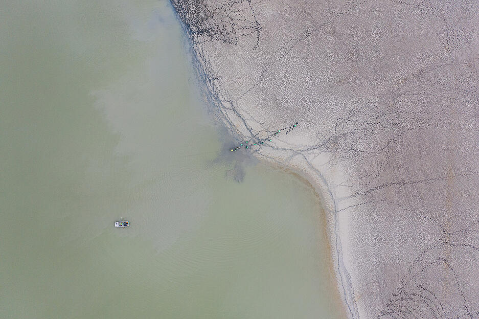 Luftbilder vom Abfischen des Breitenauer Sees