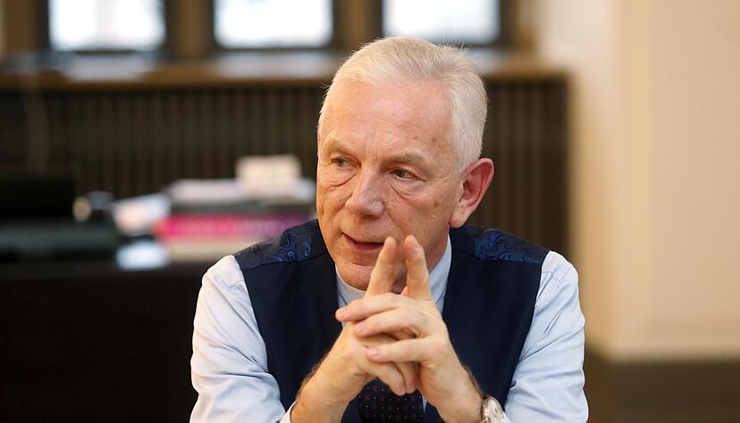 Bis Anfang 2020 sieht OB Mergel keine realistische Chance für ein Literatur- und Medienhaus Fotos: Andreas Veigel