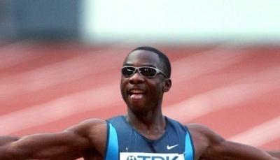 Jerome Young holte als L&auml;ufer mit der 4 x 400 Meter-Staffel der USA eine Medaille.