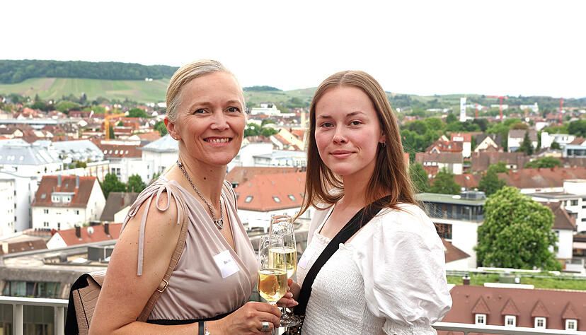 Eröffnungsfeier für das Parkhotel war im Mai 2022. Von oben gibt es einen tollen Blick über Heilbronn. Foto: Archiv/Seidel Eröffnungsfeier für das Parkhotel war im Mai 2022. Von oben gibt es einen tollen Blick über Heilbronn. Foto: Archiv/Seidel