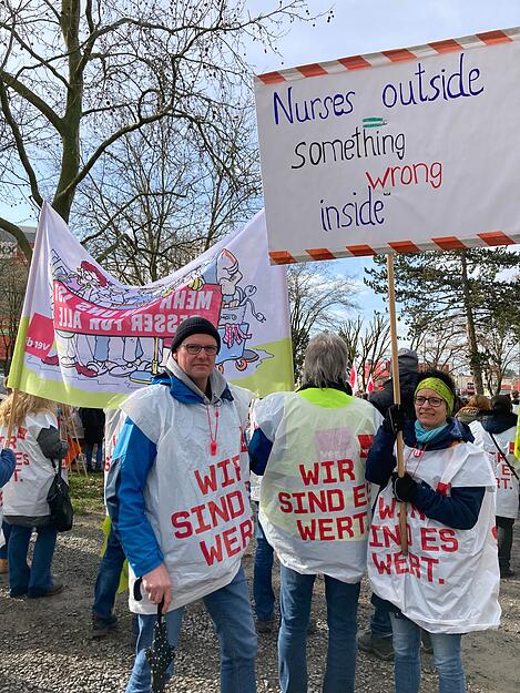 Warnstreik am SLK-Klinikum Gesundbrunnen