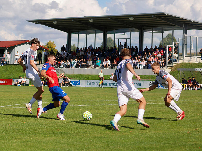 Fußball-Oberliga, FSV Hollenbach - FC Nöttingen Fußball-Oberliga, FSV Hollenbach - FC Nöttingen
