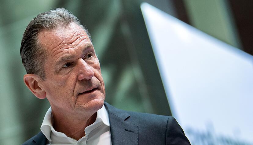 Soll sich unter anderem sehr negativ gegenüber Ostdeutschen geäußert haben: Springer-Chef Mathias Döpfner. (Archivbild) Soll sich unter anderem sehr negativ gegenüber Ostdeutschen geäußert haben: Springer-Chef Mathias Döpfner. (Archivbild)