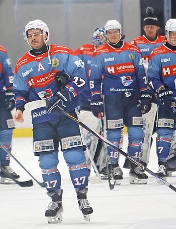 Robin Just (vorne) hat bei den Memmingen Indians sein letztes Profi-Spiel bestritten.