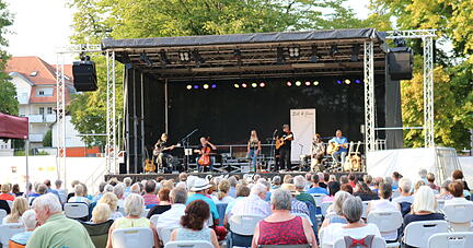 Sommerfestival in &Ouml;hringen: Sell & Jenes