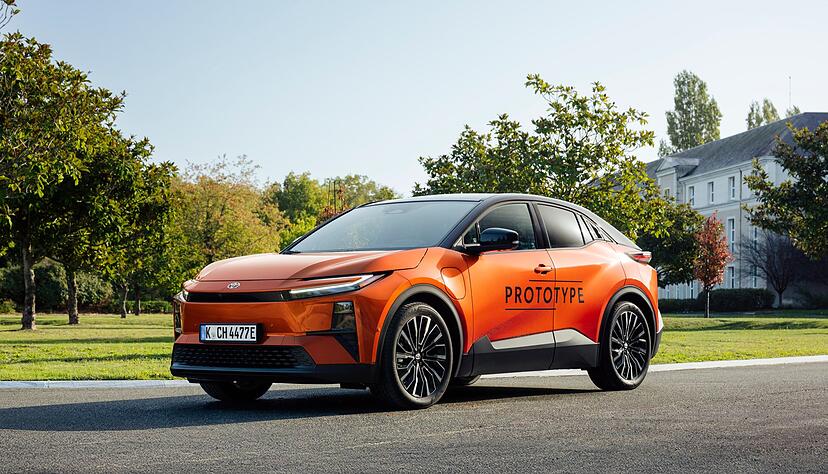 Frisches aus Fernost: Toyota will den neuen C-HR+ zum nächsten Frühjahr auf den Markt bringen. Frisches aus Fernost: Toyota will den neuen C-HR+ zum nächsten Frühjahr auf den Markt bringen.