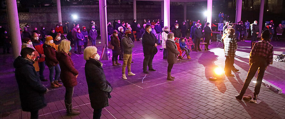 Heilig Abend Gottesdienst in Brackenheim Open-Air zur Corona-Zeiten
