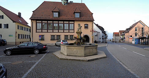 Unruhe im Rathaus L&ouml;wenstein: B&uuml;rgermeister Birk steht wegen seiner Amtsf&uuml;hrung zunehmend in der Kritik.