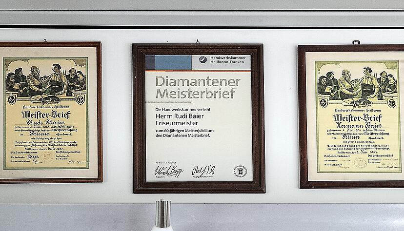 Rudi Baier - seit 75 Jahren Friseur in Böckingen Rudi Baier - seit 75 Jahren Friseur in Böckingen