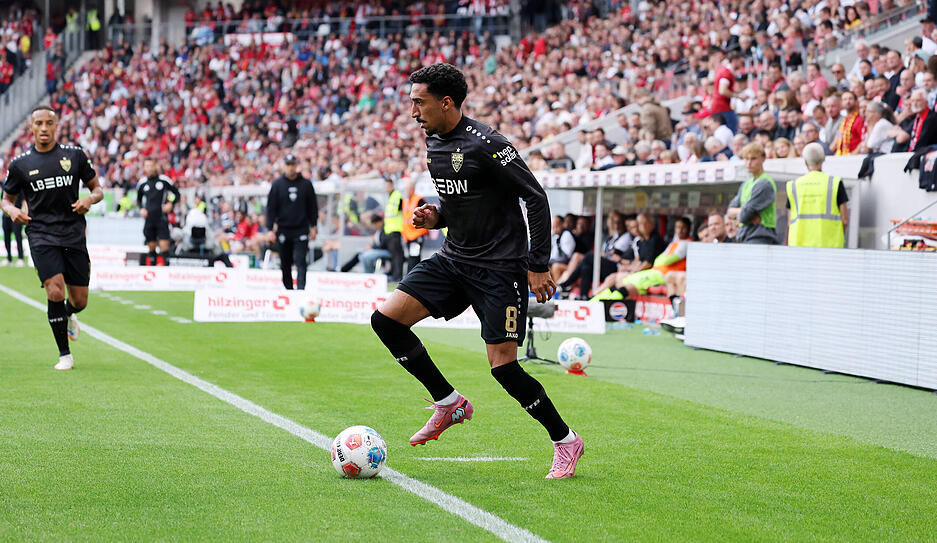 Tiago Tomas: Ein Rückkehrer, der von Heimat spricht. Tomas war ein Blitztransfer, der in den ersten Spielen schon zeigte, warum er wieder beim VfB spielt. Der portugiesische Offensivakteur spielte bis 2023 schon als Leihspieler beim VfB, anschließend dann in Wolfsburg.