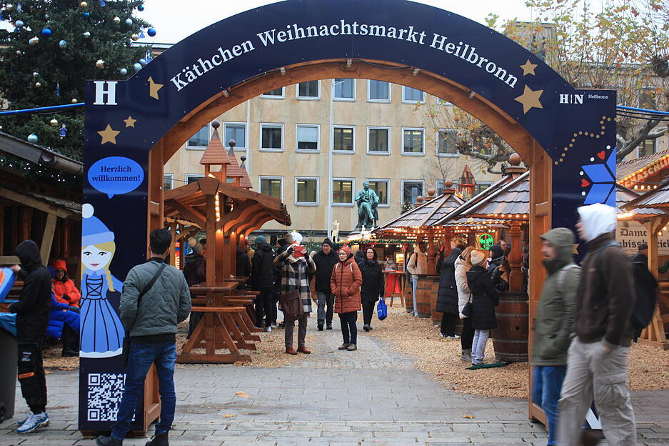Der Käthchen Weihnachtsmarkt hat noch bis zum 22.12.2023 offen.