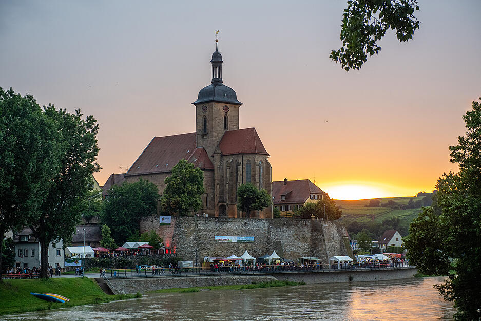  Brückenfest in Lauffen - STIMME.de 