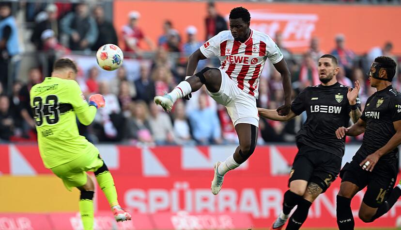 Der 1. FC K&ouml;ln und der VfB Stuttgart lieferten sich ein umk&auml;mpftes Duell.