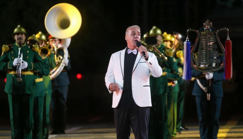 Till Lindemann begeisterte das Publikum bei einem Milit&auml;r-Festival auf dem Roten Platz in Moskau.