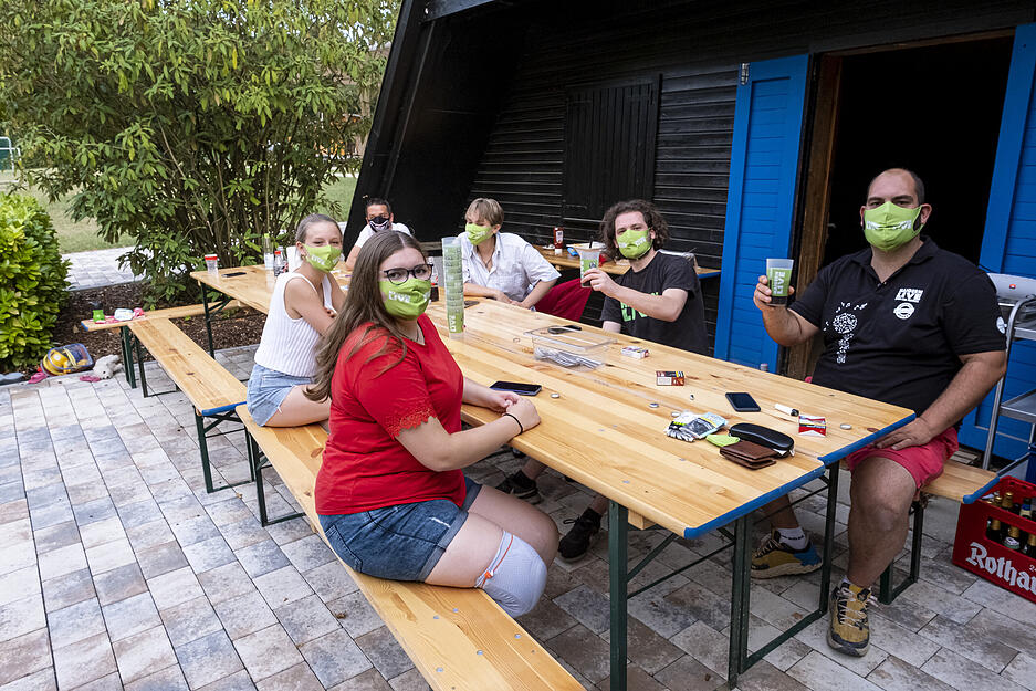 Haigern-live in einer Festival-Box Haigern-live in einer Festival-Box