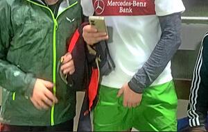 Auch in der Bundesliga gab es in jüngster Zeit eine Reihe von Hodenkrebs-Erkrankungen. Das hat die Uroband dazu veranlasst, den Song zu schreiben.