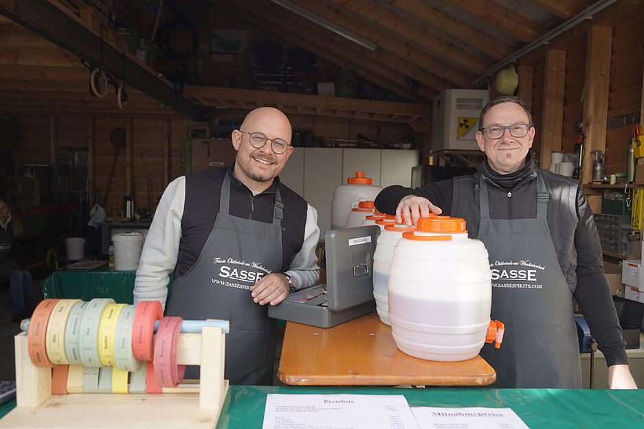 Erfolgsgeheimnisse für guten Schnaps: Tag der offenen Brennerei Erfolgsgeheimnisse für guten Schnaps: Tag der offenen Brennerei