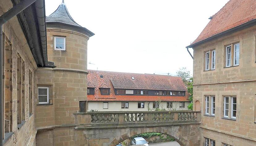 Mitten in Brackenheim steht das Schloss, das in den n&auml;chsten Jahren umgebaut werden soll. Foto: Archiv/Berger