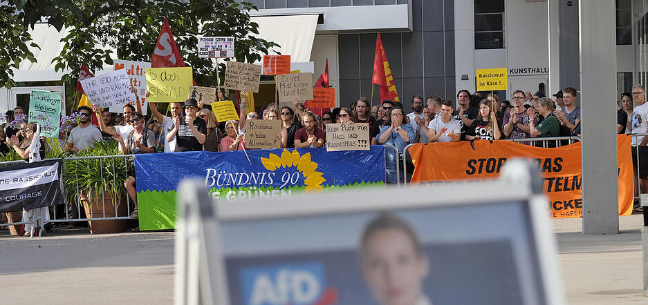 Kundgebung gegen Rechts bei AfD-Veranstaltung Kundgebung gegen Rechts bei AfD-Veranstaltung
