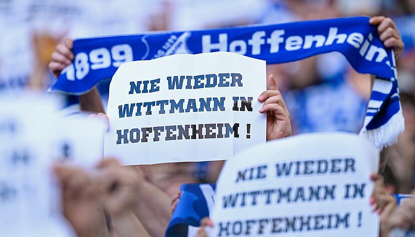 Wie schon bei vielen Heimspielen der TSG Hoffenheim gab es erneut klare Protestbotschaften. Wie schon bei vielen Heimspielen der TSG Hoffenheim gab es erneut klare Protestbotschaften.