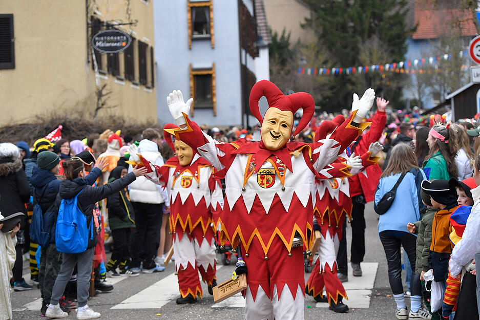 Um Punkt 13.31 Uhr setzte sich der Umzug am Sonntag in Talheim in Bewegung.