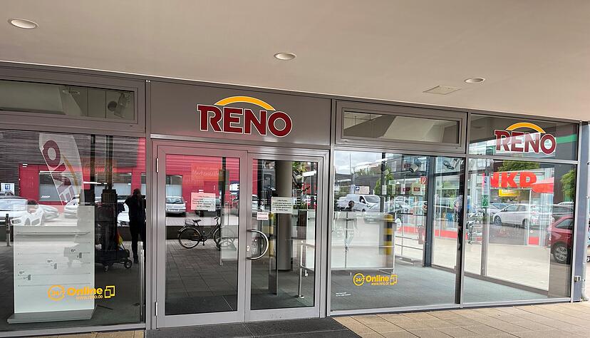 Das Schuhhaus Reno im Südstadt-Einkaufszentrum hat geschlossen. Wie es dort weitergeht ist derzeit noch offen.
Foto: Thomas Zimmermann Das Schuhhaus Reno im Südstadt-Einkaufszentrum hat geschlossen. Wie es dort weitergeht ist derzeit noch offen.
Foto: Thomas Zimmermann