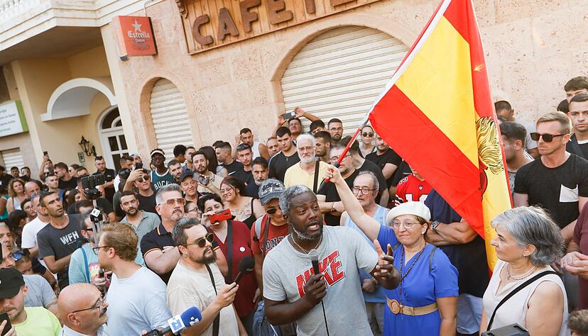 Die Protestler reisten mehrheitlich von au&szlig;erhalb an.