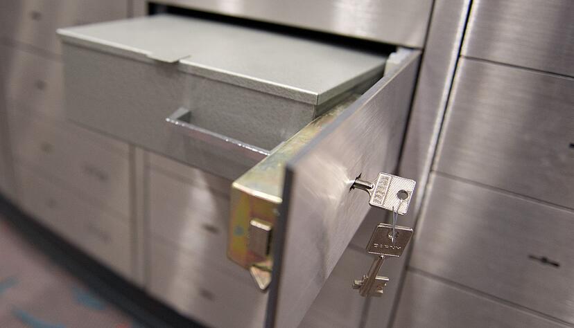 Erneut wurden in einer Bankfiliale Schließfächer aufgebrochen, diesmal in Stuhr bei Bremen. (Symbolbild) Erneut wurden in einer Bankfiliale Schließfächer aufgebrochen, diesmal in Stuhr bei Bremen. (Symbolbild)