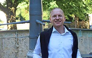 F&uuml;hrer Daniel Werthwein verf&uuml;gt &uuml;ber fulminantes Wissen &uuml;bder das Kloster.