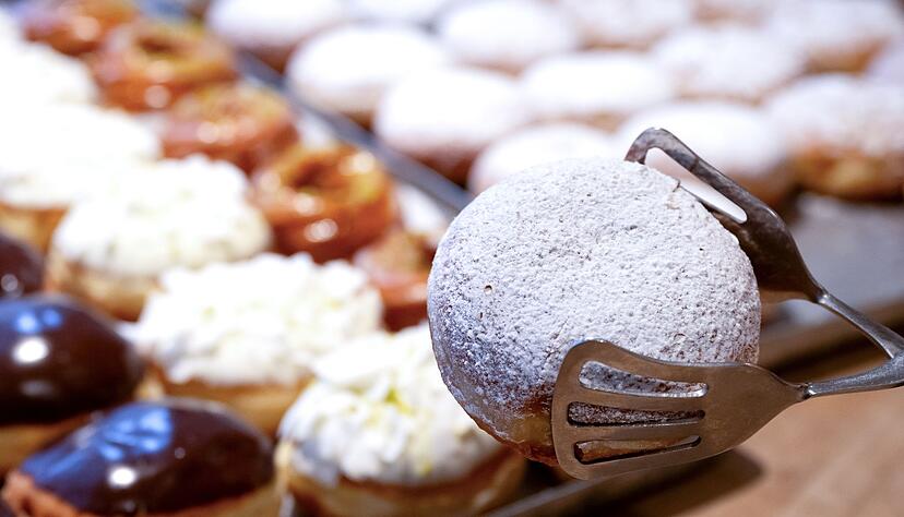 Krapfen, Berliner, Pfannkuchen – welche Bezeichnung für das ... Krapfen, Berliner, Pfannkuchen – welche Bezeichnung für das ...