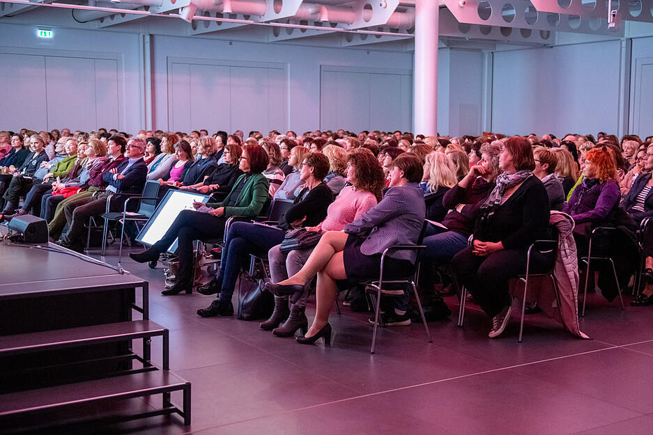 43. Abendvorlesung "Wechseljahre" mit Frau Dr. Hohlweck 43. Abendvorlesung "Wechseljahre" mit Frau Dr. Hohlweck