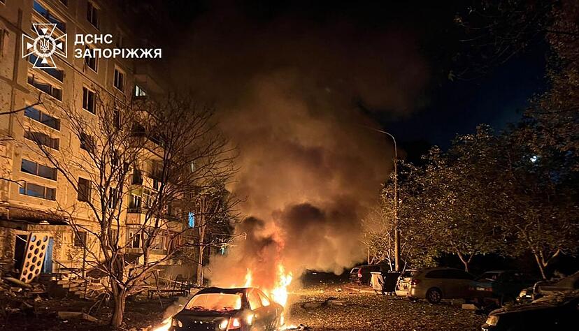 Nach ukrainischen Angaben setzte Moskau mehr als 50 Raketen und Marschflugk&ouml;rper sowie rund 500 Drohnen ein.