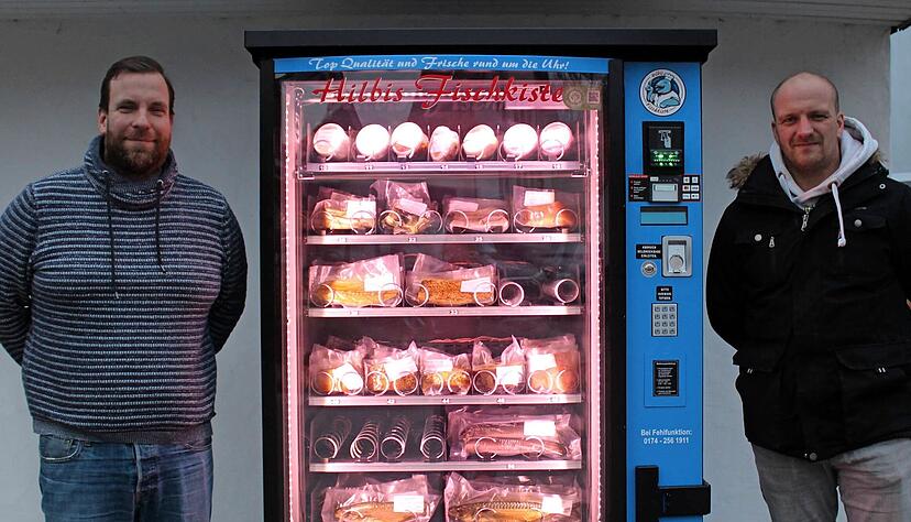 Zwei Nordlichter mit Ideen: Tim Grötzner (links) und Timo Hilbert gehen neue Wege in der Fischvermarktung. 
Foto: Stefanie Jani