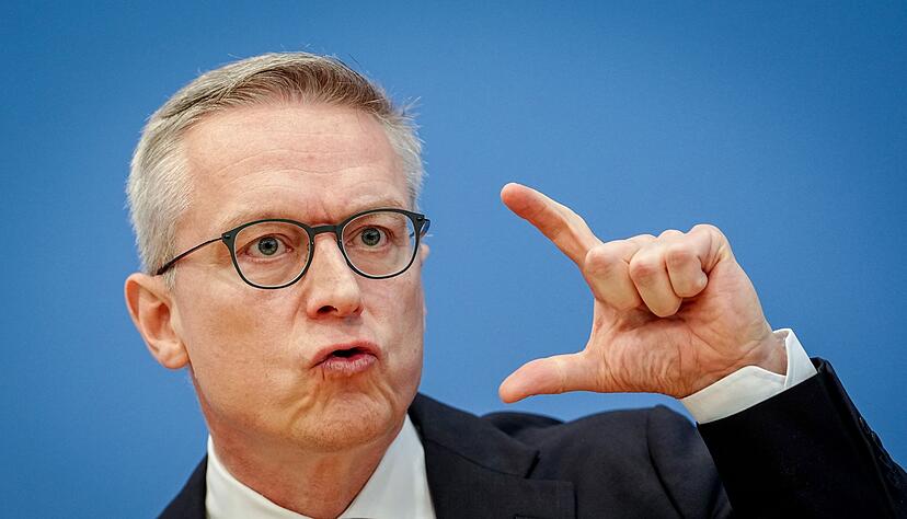 Erstmals gibt es einen Bundesdigitalminister - er hat viel vor. Erstmals gibt es einen Bundesdigitalminister - er hat viel vor.