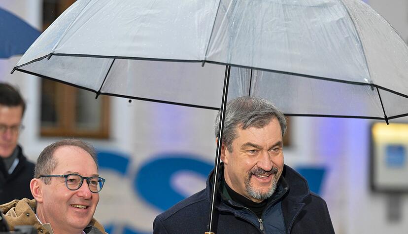 Bereits vor einem Jahr erhoben Alexander Dobrindt und Markus S&ouml;der (beide CSU) auf der Klausur in Seeon teils scharfe Forderungen. (Archivbild)