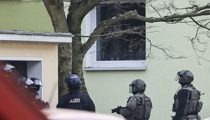 Der Sch&uuml;tze ist weiter fl&uuml;chtig.