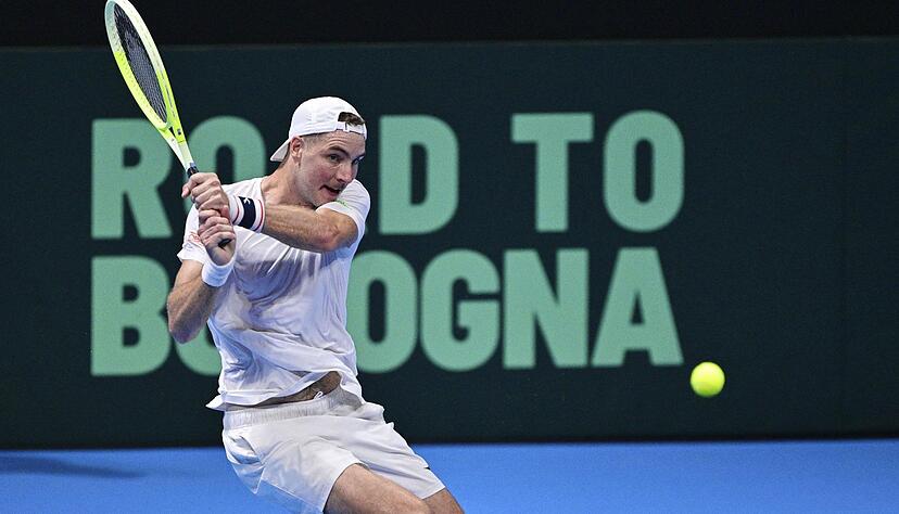 Für Jan-Lennard Struff läuft die Zeit für einen Davis-Cup-Triumph so langsam ab.