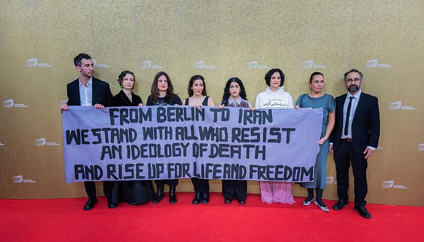 Filmschaffende mit iranischen Wurzeln zeigen ihre Solidarit&auml;t.