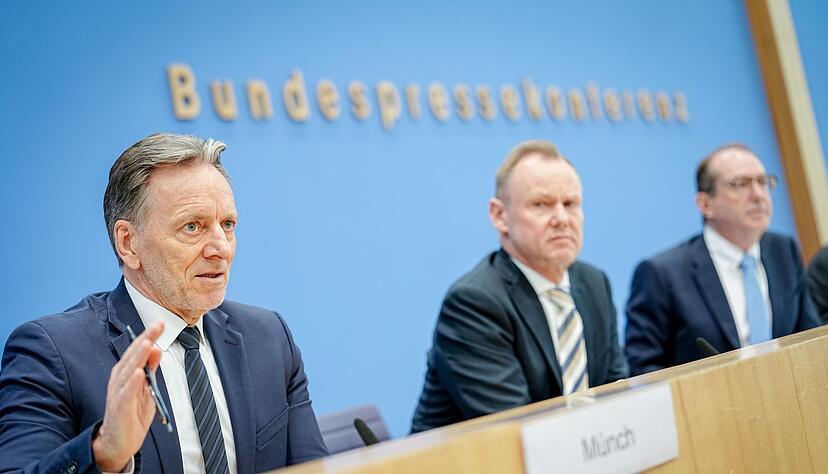 Das Sicherheitsgef&uuml;hl der Menschen in Deutschland hat sich laut einer Studie, f&uuml;r die 2024 Daten erhoben wurden, verbessert, sagt der Pr&auml;sident des Bundeskriminalamts (BKA), Holger M&uuml;nch.