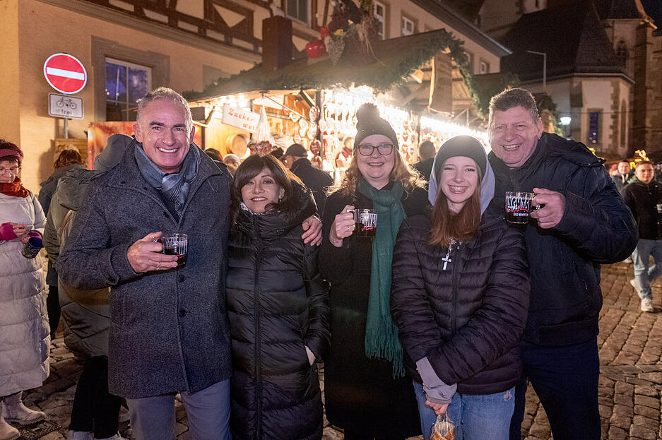 Altdeutscher Weihnachtsmarkt in Bad Wimpfen eröffnet – Die schönsten Bilder vom Auftakt