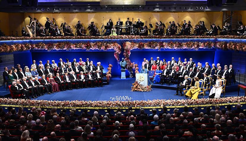 Hochfeierlich wurden alle weiteren Nobelpreistr&auml;ger in Stockholm ausgezeichnet.
