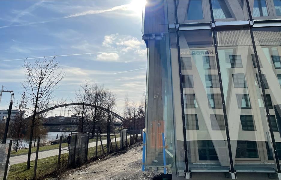 Die IFH 2.0 befindet sich im Zukunftspark Wohlgelegen &ndash; direkt am Neckar und in Nachbarschaft des ehemaligen Buga-Gel&auml;ndes.