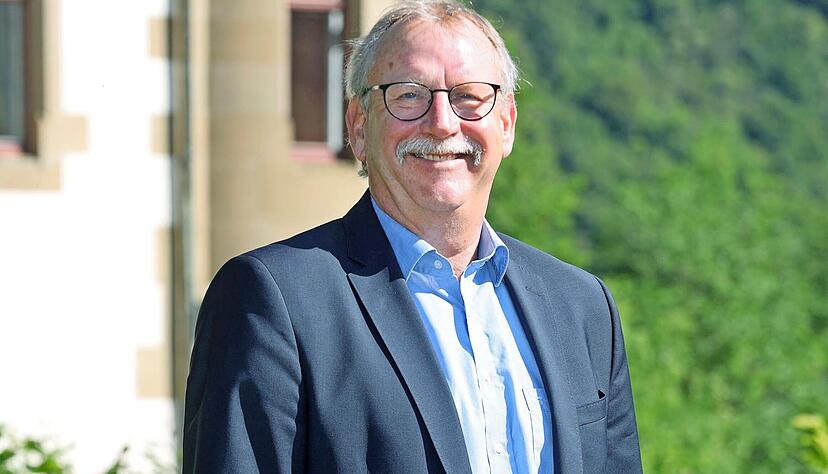 Roland Halter wird nach 40 Jahren sein Amt als Bürgermeister Jagsthausens niederlegen.
Foto: Archiv/Ralf Seidel Roland Halter wird nach 40 Jahren sein Amt als Bürgermeister Jagsthausens niederlegen.
Foto: Archiv/Ralf Seidel
