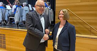 Ina Krone l&ouml;st den noch amtierende B&uuml;rgermeister Torsten Kunkel in Pfedelbach ab.