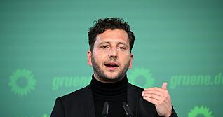 Banaszak lehnt den Vorschlag zur Amtszeit-Teilung ab.